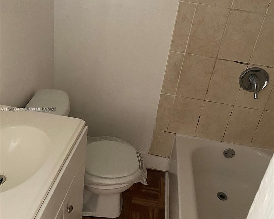 2nd image of 510 NW 3rd St