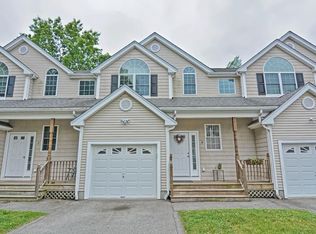 30 Water St APT 8, Attleboro, MA 02703