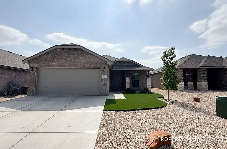 3219 Abbeville Ave — Photo 3