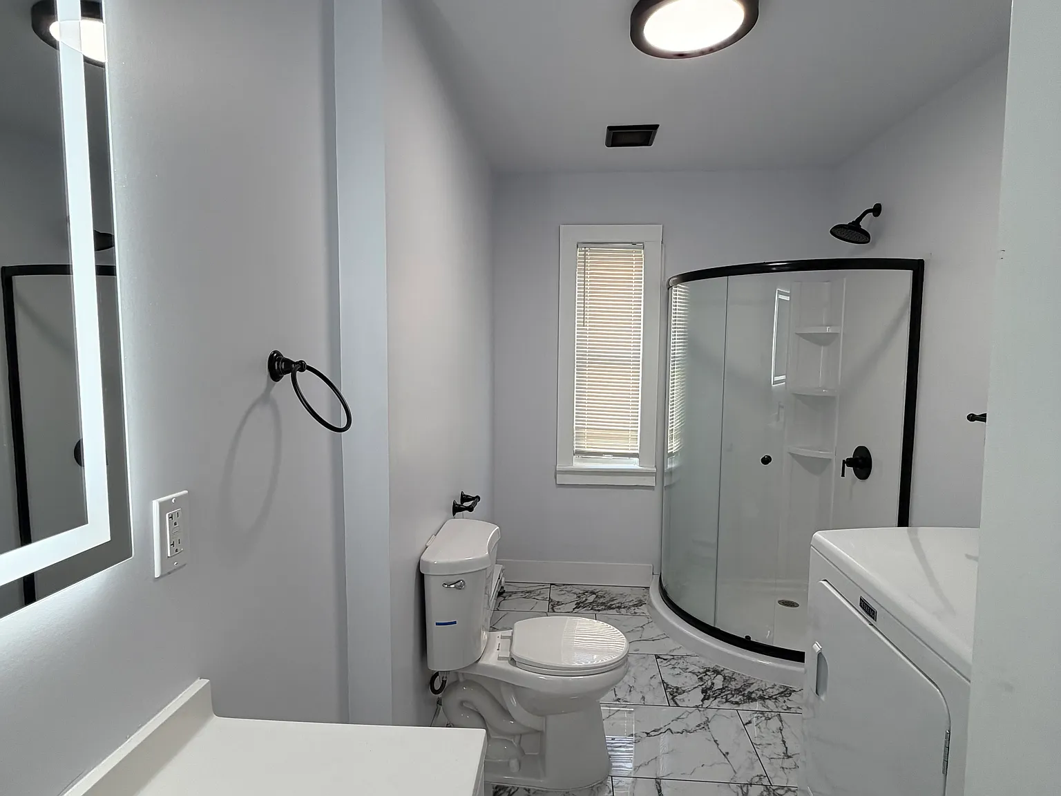 3 bed, 1400 sqft, $2,400 — Photo 4
