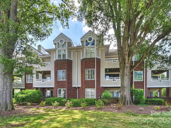 2719 Selwyn Ave APT 4, Charlotte, NC 28209