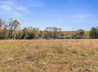 14 Scott Meadows Dr, Asheville, NC 28806