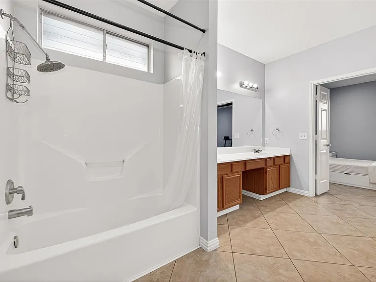 20135 Golden Mesa Dr — Photo 32