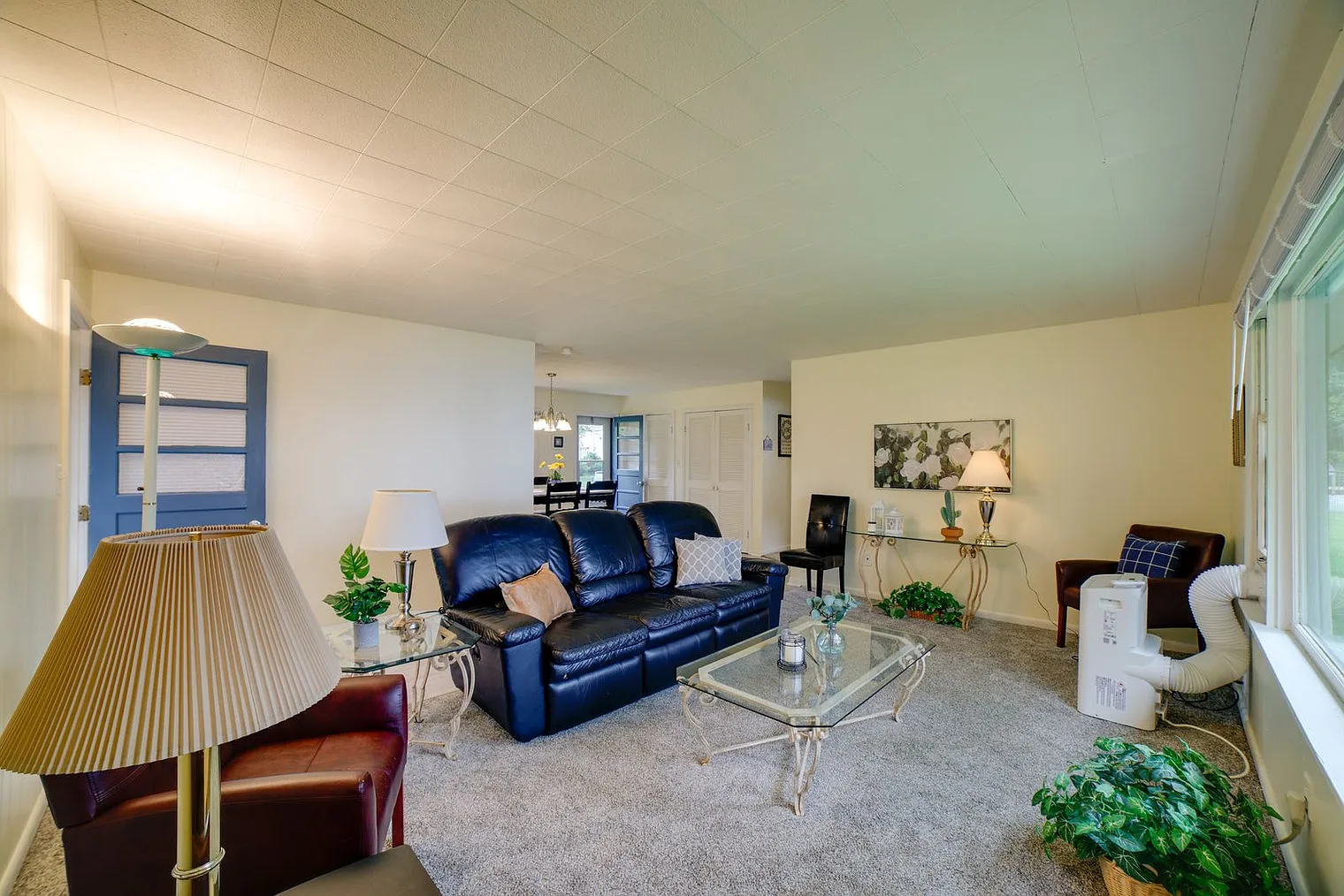 2 bed, 1.0 bath, 990 sqft, $3,496 — Photo 1