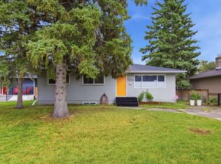 7204 W 5th St SW, Calgary, AB T2V 1B1
