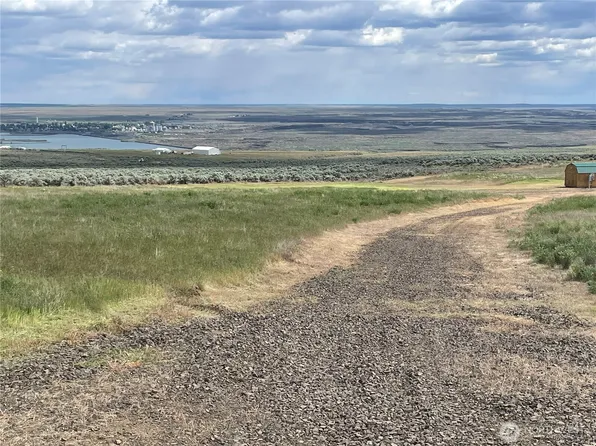 58 Banks Lake View Road #99115, Coulee City, WA 99115