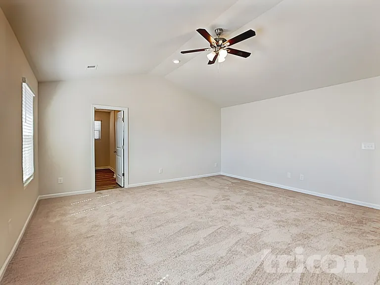 150 Parkers Gate Dr — Photo 9