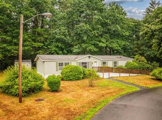 60 Monadnock Dr, Rochester, NH 03867