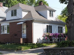 16 Walcott Ave, East Walpole, MA 02032