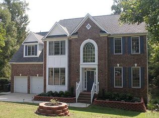 2 Montcrest Dr, Durham, NC 27713