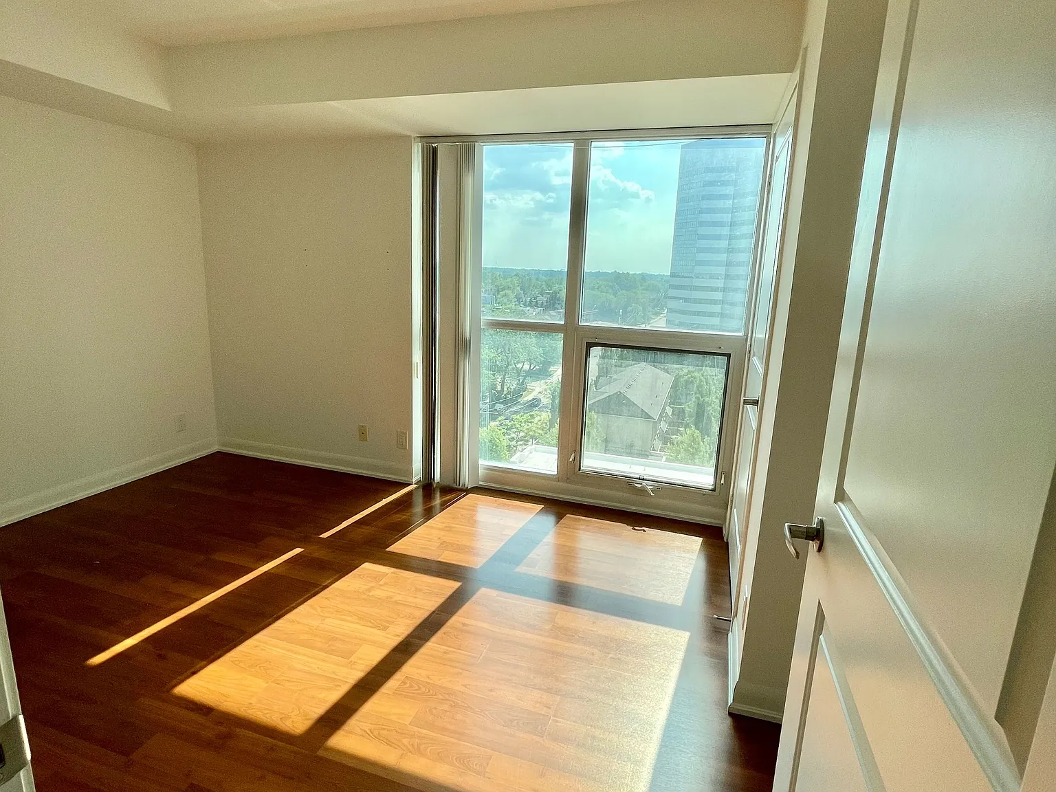 2 bed, $2,650 — Photo 3