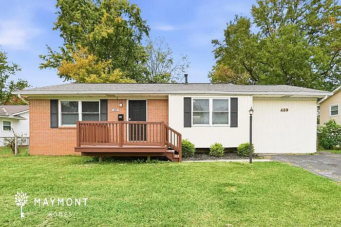 439 Denwood Ct