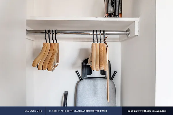 Rented by The Blueground | media 30