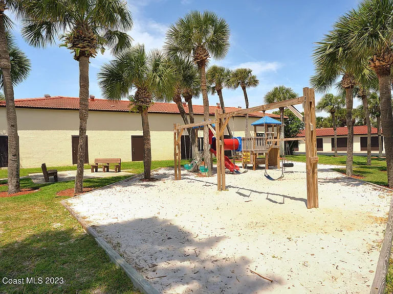 3243 Beach View Way — Photo 19