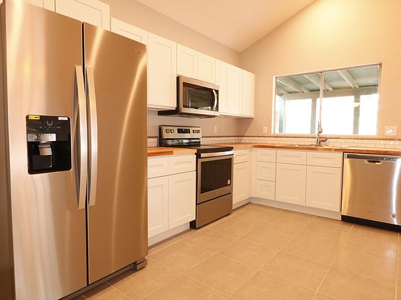 3rd image of 4807 W Wescott Dr