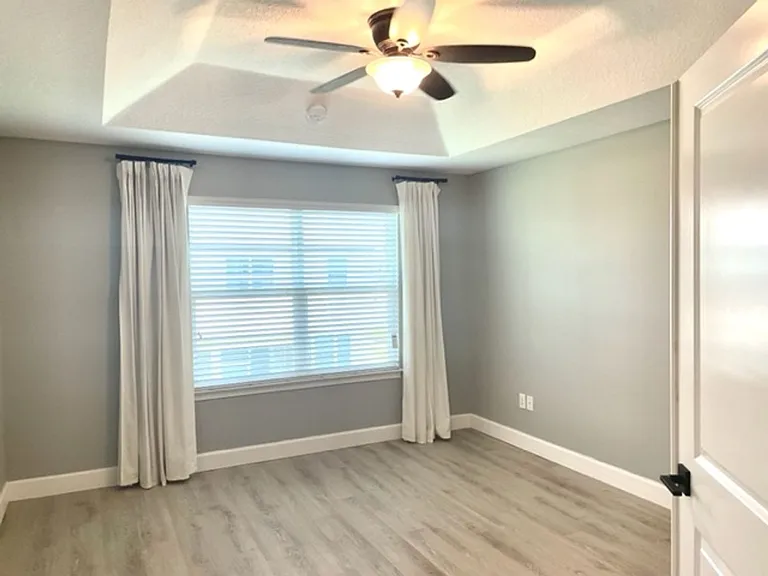 5032 Skyview Ln — Photo 10