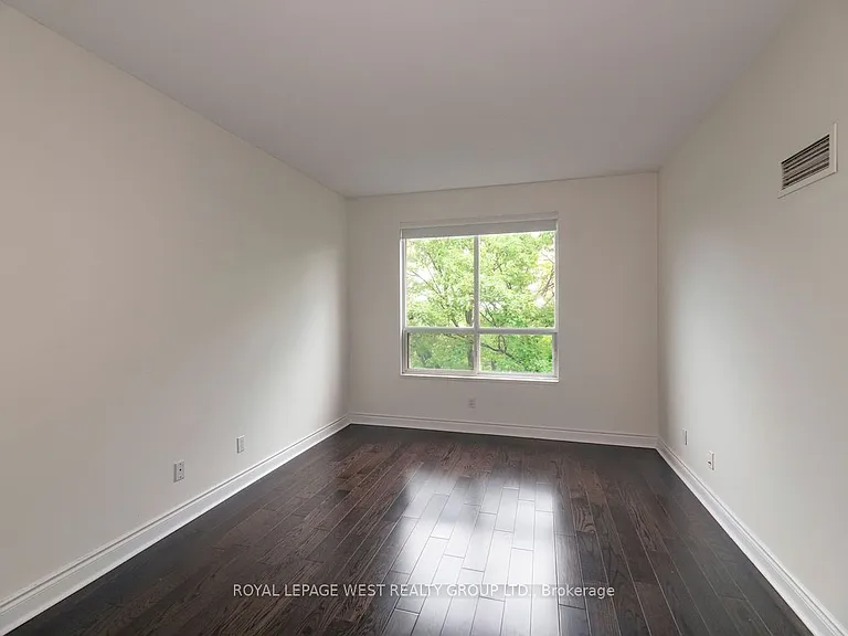 1 Lomond Dr #708 — Photo 12