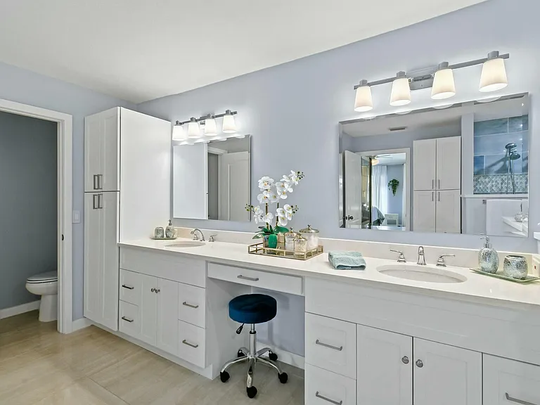 252 Legendary Cir — Photo 12