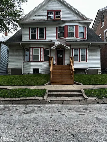 717 Franklin St Photo 1