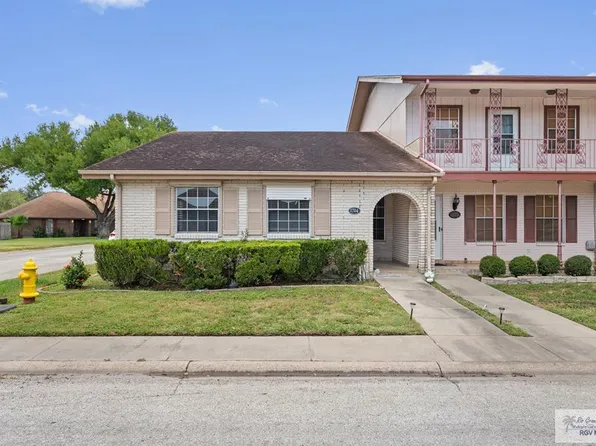 1724 Palm Valley Dr W, Palm Valley, TX 78552