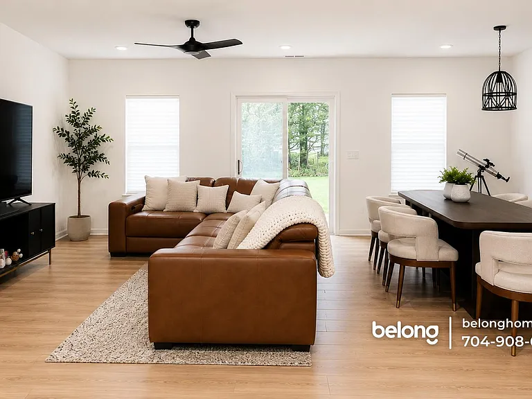 11408 Magpie Ct — Photo 2