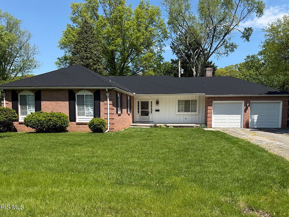 1st image of 2145 Green Valley Dr
