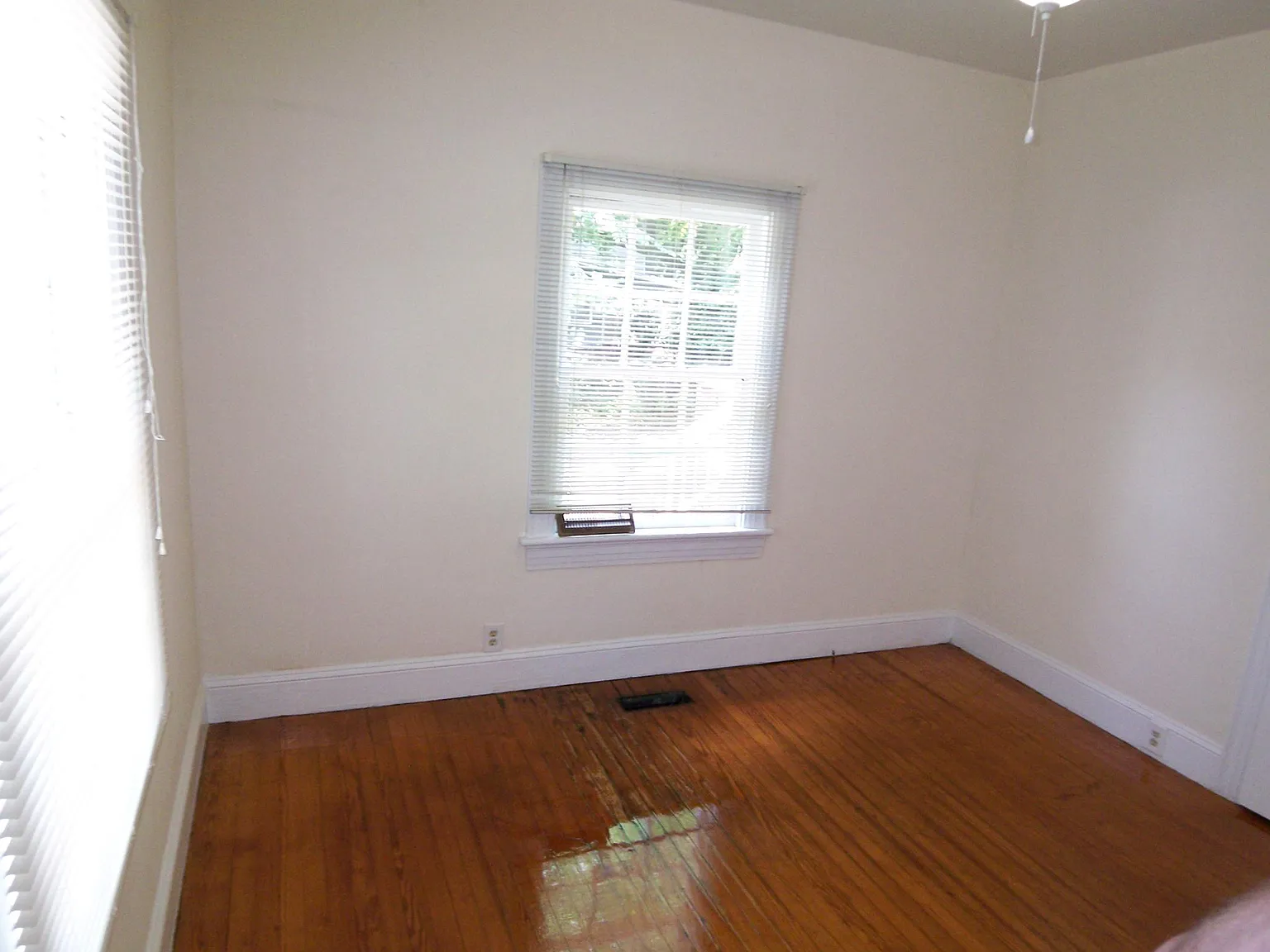 103 Rotary Ave — Photo 4