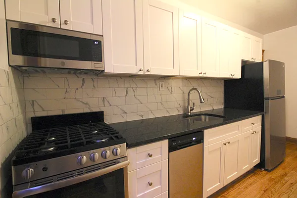 Rented by Highline Residential | media 2