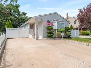 105 Austin Ave, Old Bridge, NJ 08857