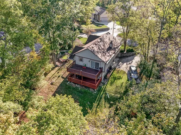 5263 Lakefront Dr #53, Cincinnati, OH 45247