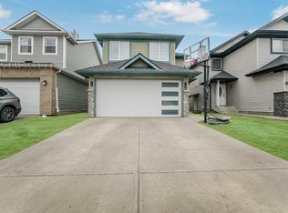 31 E Saddleback Way NE, Calgary, AB T3J 4K4