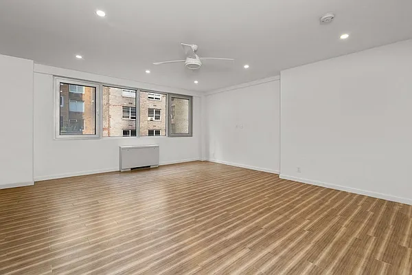 Rented by Brown Harris Stevens | media 7