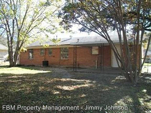 4th image of 804 Loy Ln