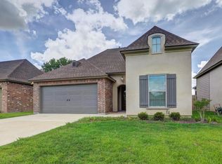 110 Octavia Dr, Scott, LA 70583