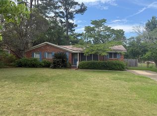 2611 Pine Valley Rd, Albany, GA 31707