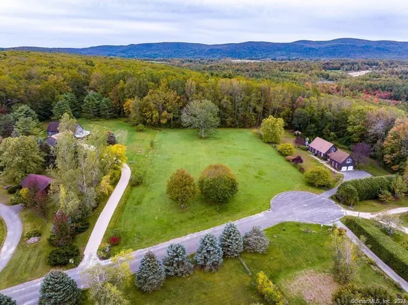 5 Mountain View Lane, North Canaan, CT 06018