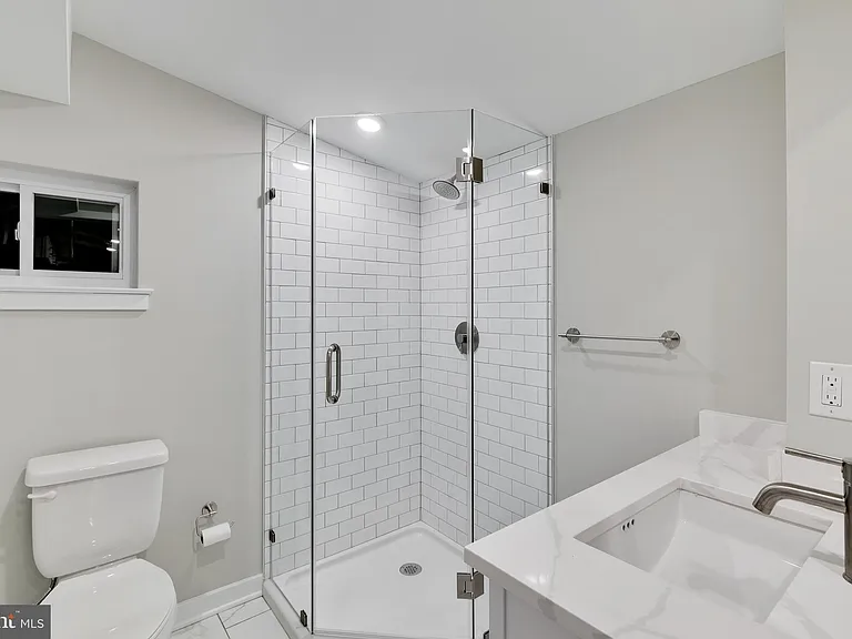 1435 N 5th St #3 — Photo 1