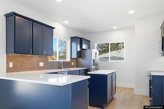 4 bed, 3100 sqft, $3,000 — Photo 4
