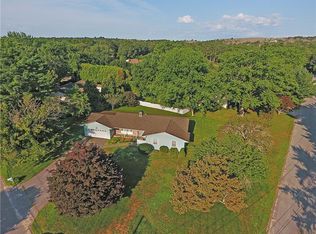 9 Meadowbrook Rd, Richmond, RI 02898