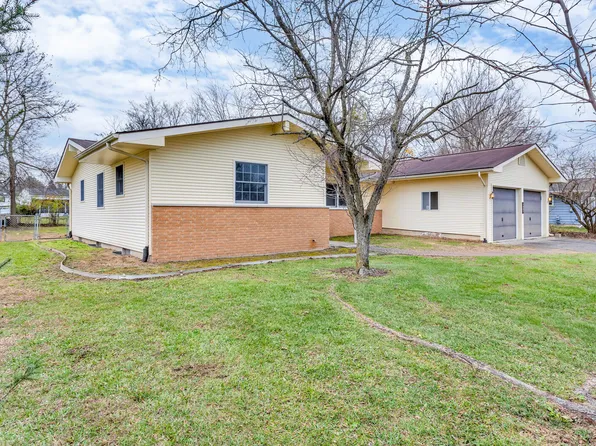 1641 Gary Paul Ln, Jackson, MI 49203