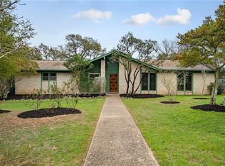 6803 Silvermine Dr, Austin, TX 78736