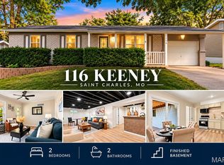 116 Keeney Dr, Saint Charles, MO 63304