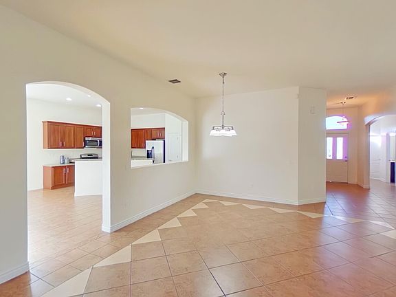 3rd image of 5243 E Beargrass Vista Dr