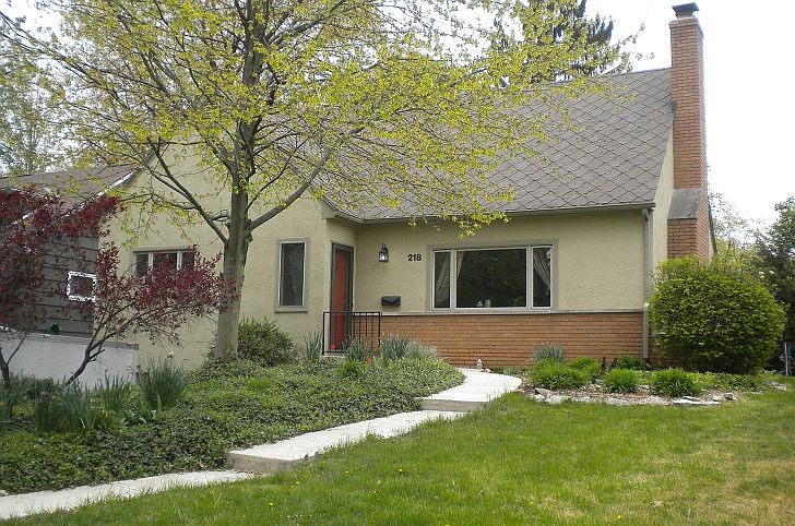 1st image of 218 Kenbrook Dr