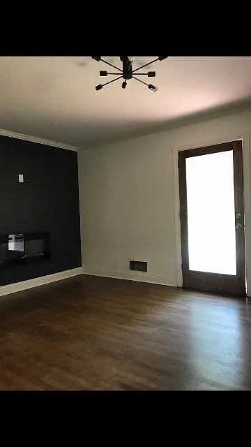 1267 Kingsley Cir NE — Photo 4