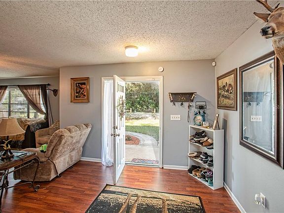 3rd image of 40715 W 2nd Ave