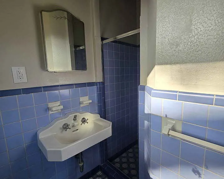 1401 Wilson St — Photo 12