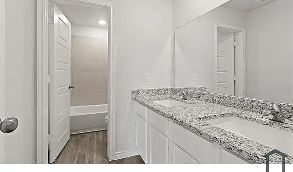 1020 Wingjet Way — Photo 5