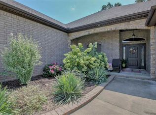 8633 E Woodruff Ave, Sherwood, AR 72120