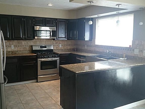 3rd image of 4206 Kinsley Dr